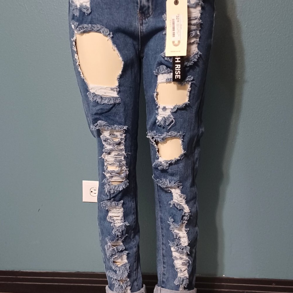Denim Blvd Ripped Jeans